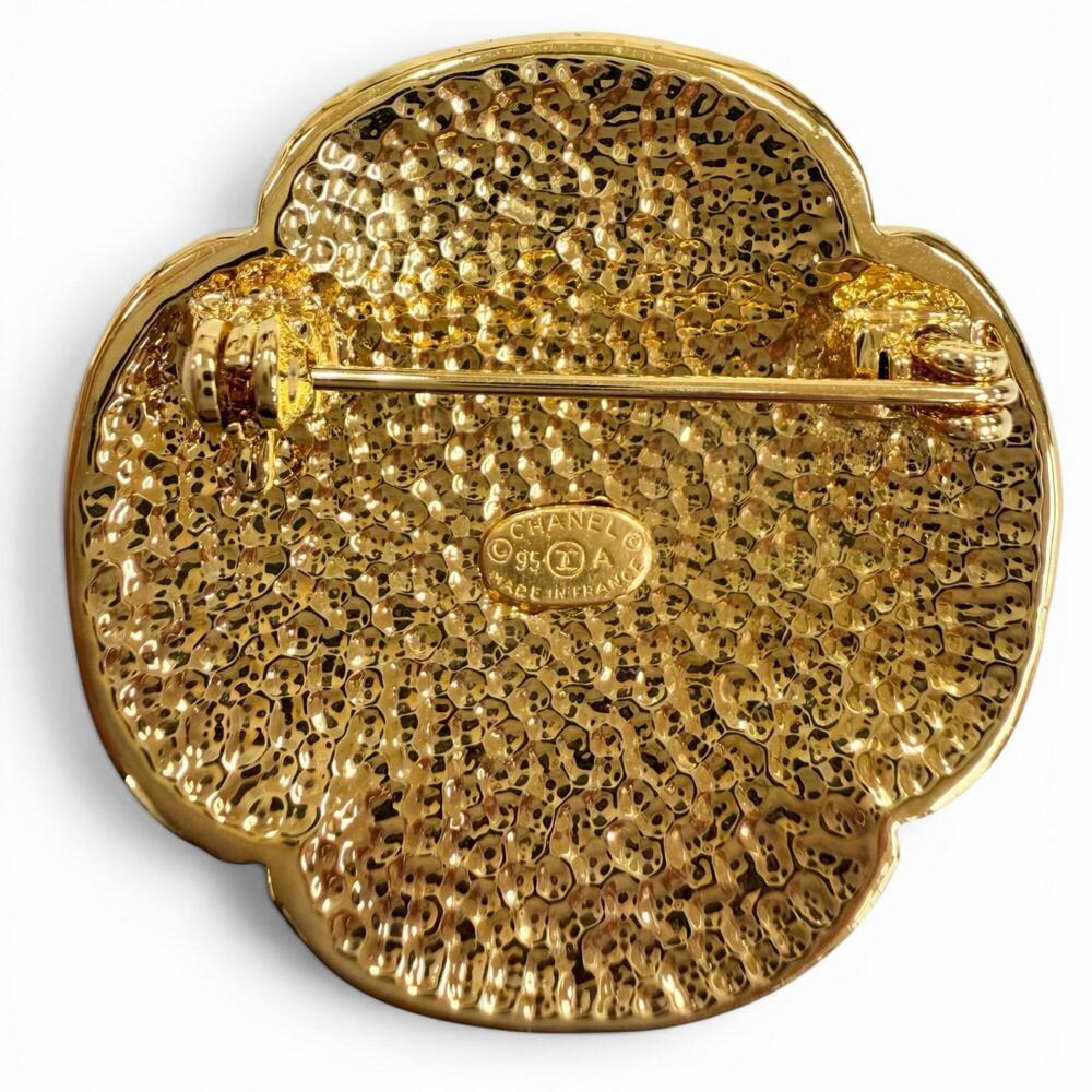 CHANEL Vintage Gold Logo Brooch - Picture 3 of 5